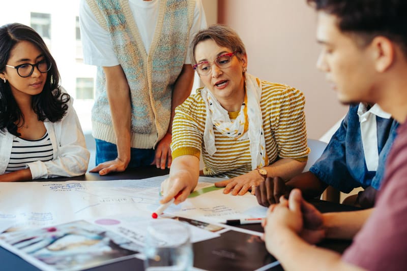 Educator using AI to create curriculum and learning materials